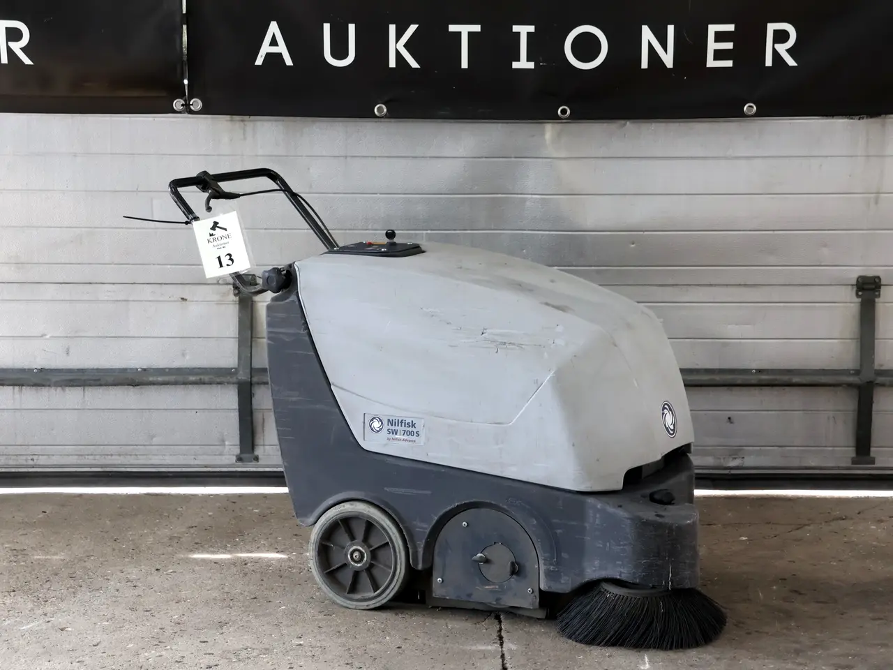 Billede 1 - Nilfisk SW 700S selvkørende feje/sugemaskine