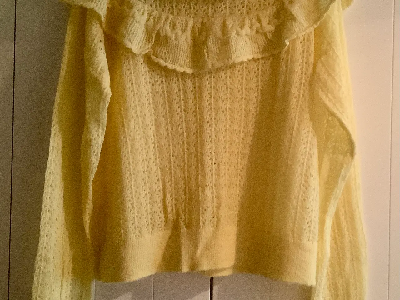Billede 2 - Gul strik cardigan.M.