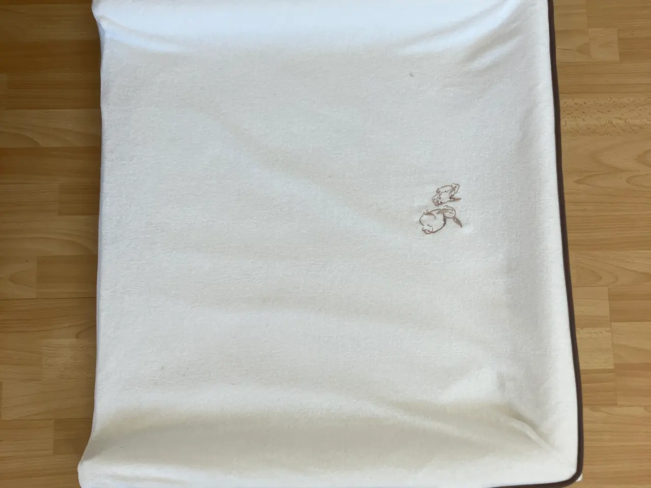 Billede 8 - Puslepude - 74 x 80 cm. og 2 betræk.  