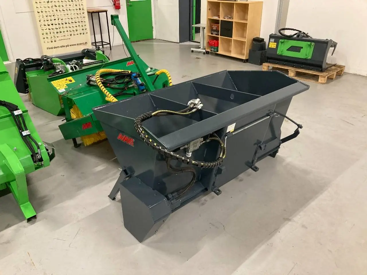 Billede 1 - Avant Sand- og saltspreder 500 liter