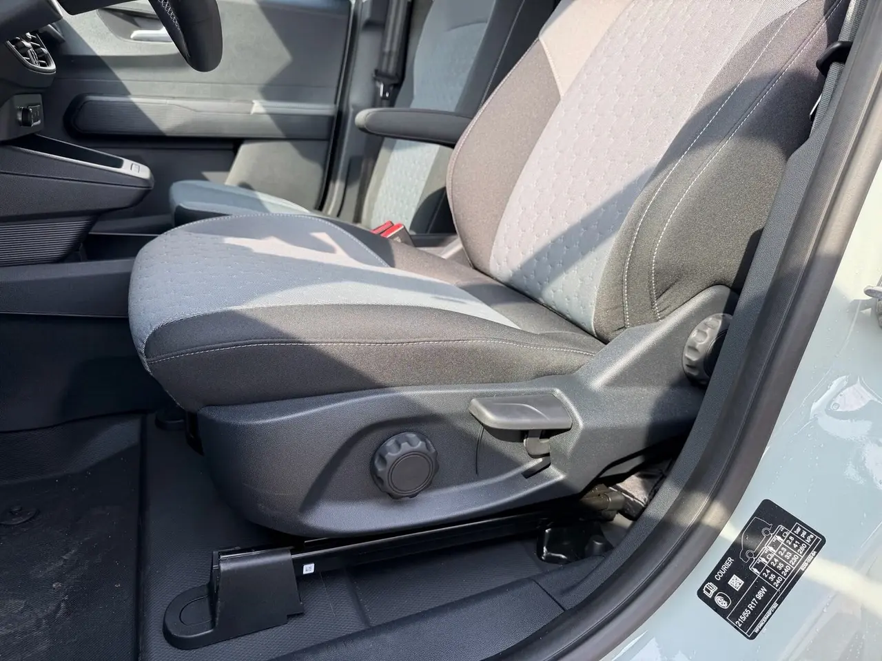 Billede 11 - Ford E-Transit Courier 43 Limited