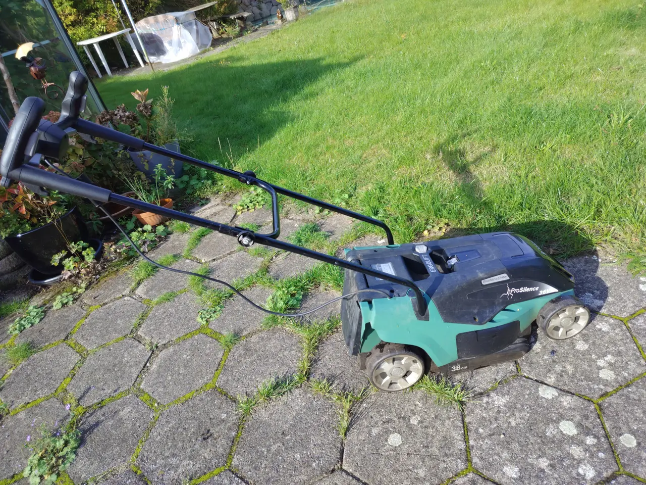Billede 1 - Bosch batteri plæneklipper defekt mangler batteri