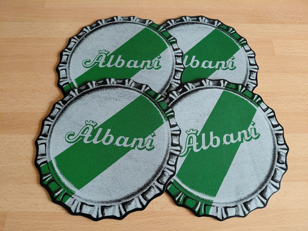 Billede 1 - Bordskånere til terningespil.