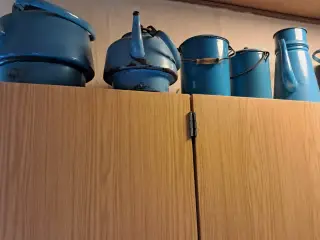 Samle objekter af Madam blå 