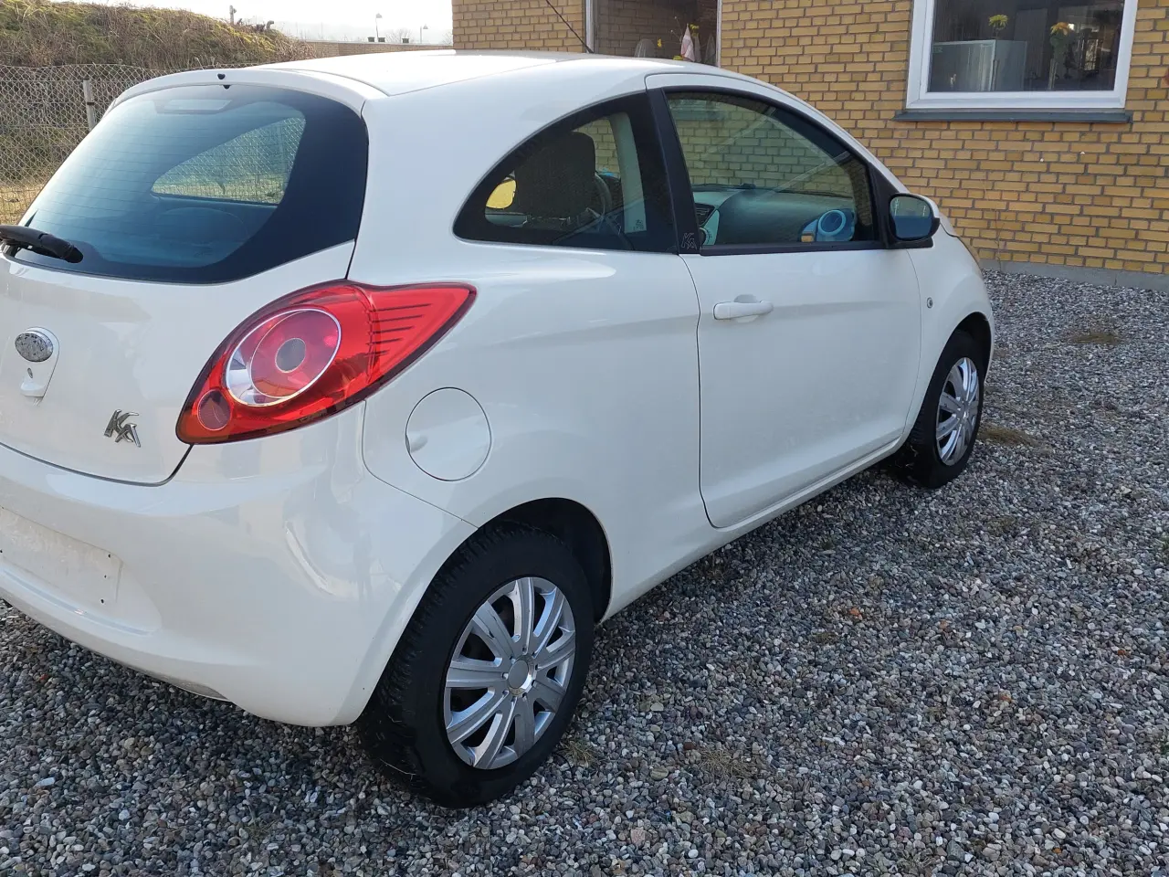 Billede 16 - NYSYNET FORD KA 1,2 MED LAVT KM. TAL