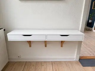 IKEA EKBY ALEX væghylde med 2 skuffer – hvid