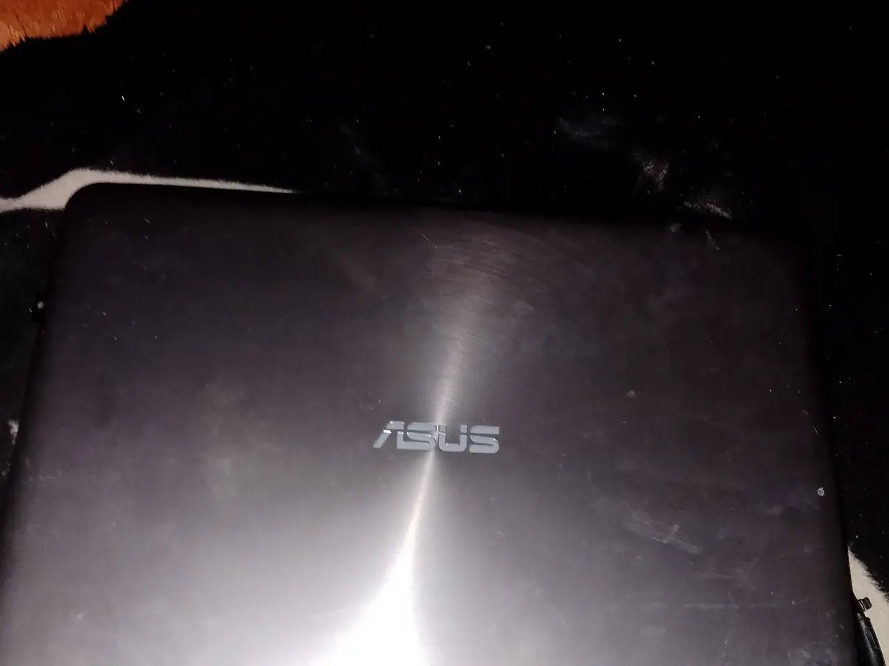 Billede 2 - Asus Bærbar Sælges for 600 kr ring eller sms mig 