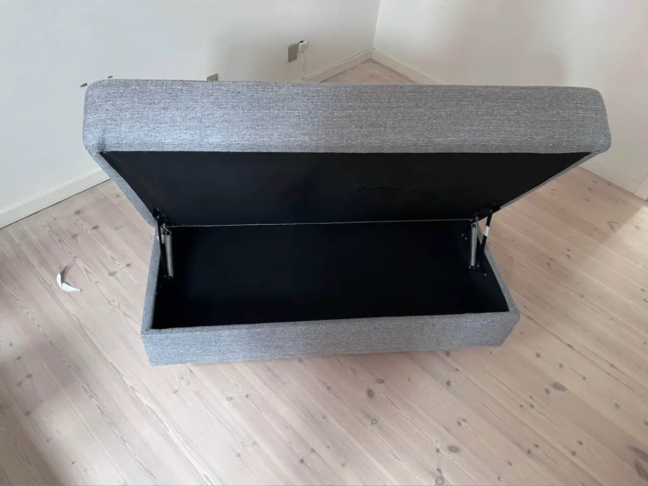 Billede 4 - Stor hjørnesofa