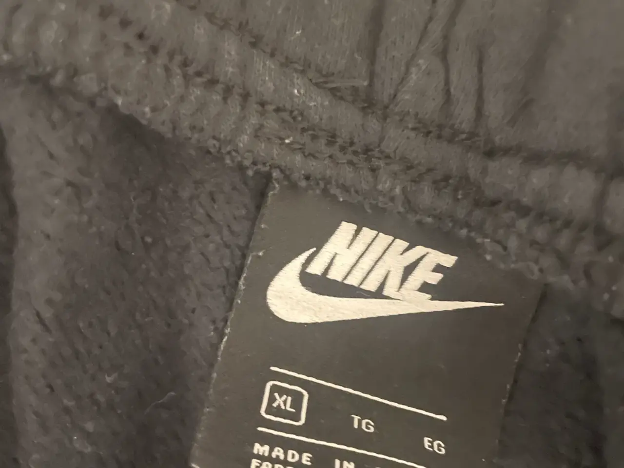 Billede 3 - bukser fra nike str Xl