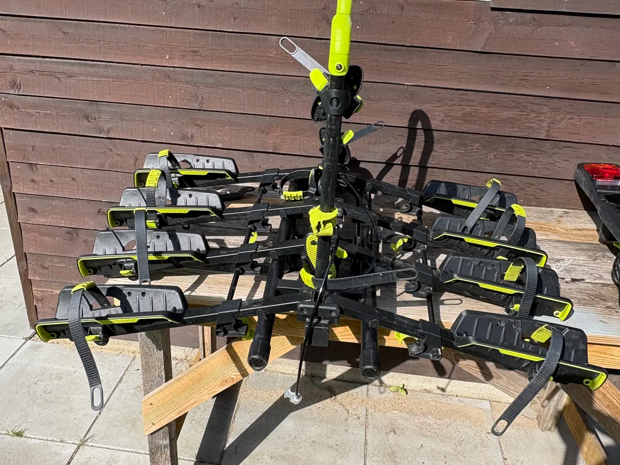 Billede 8 - Fin Buzzrack Buzzwing 4 Cykelholder sælges