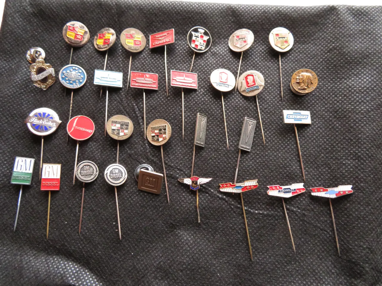 Billede 3 - Samler Pins mange sjældne.