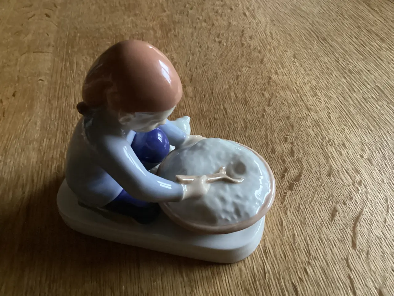 Billede 2 - BG Nisse m Grød Fad og kat