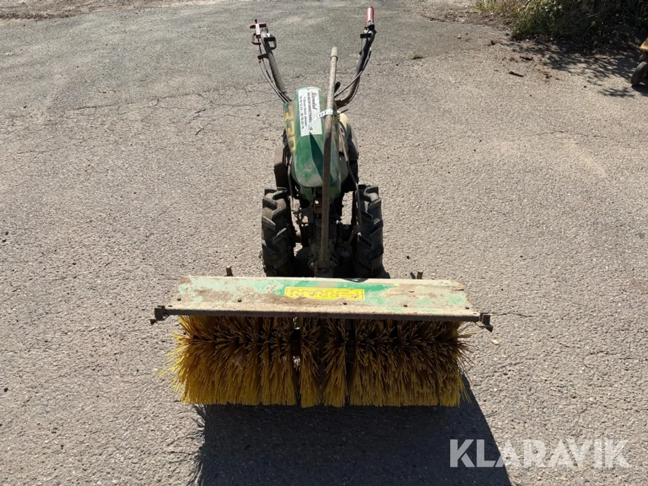 Billede 8 - 2-hjulet traktor Ferrari 330 med kost
