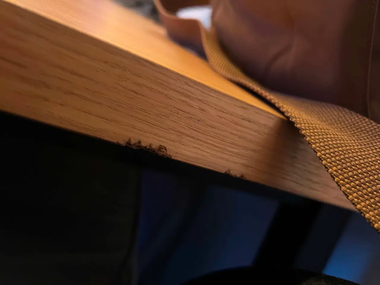 Billede 7 - Flot spisebord med 6 velourstole – komplet sæt