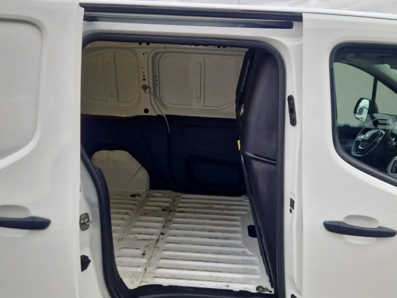 Billede 9 - Peugeot Partner 1,5 BlueHDi 130 L1V1 Ultimate EAT8 Van