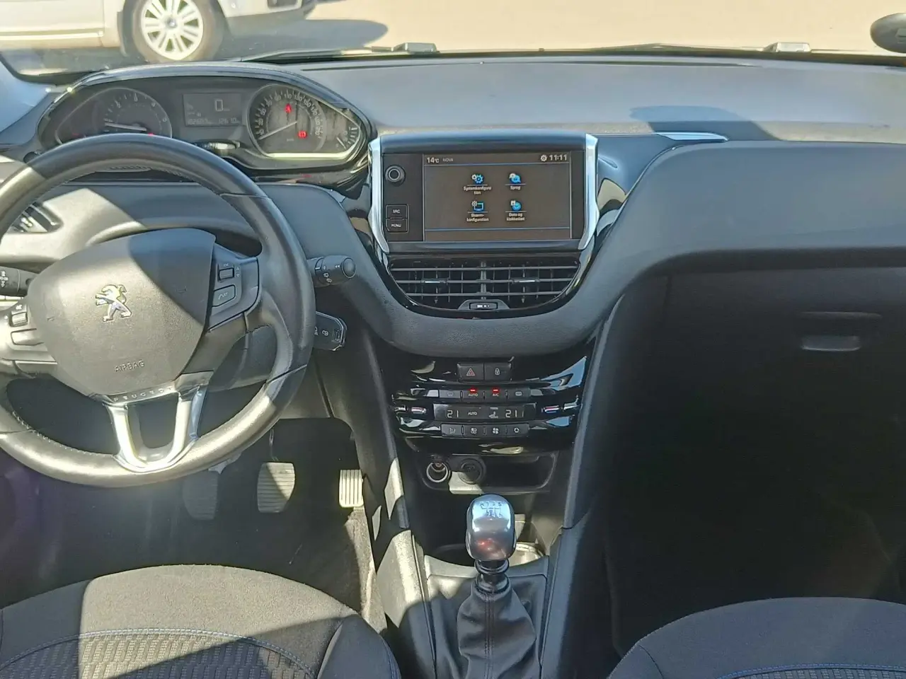 Billede 8 - Peugeot 208 Bluehdi 100 5d signsture sky 