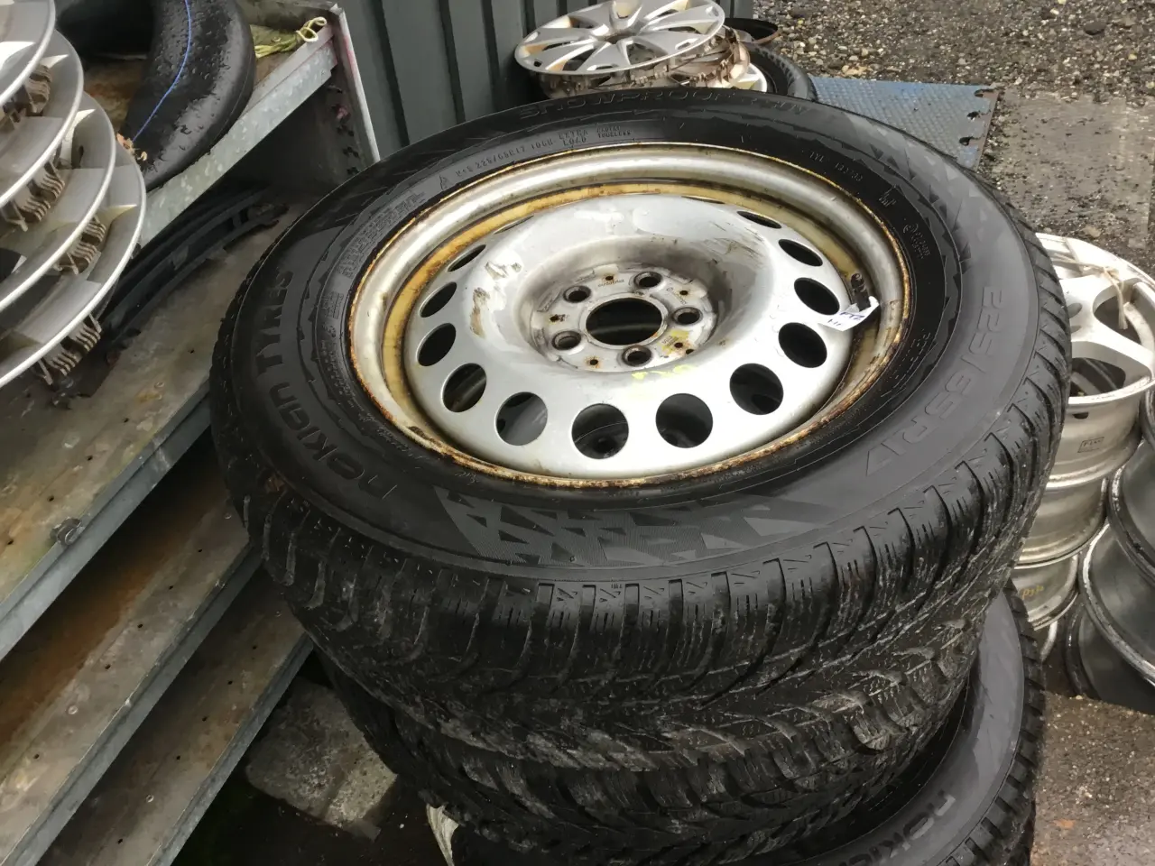 Billede 2 - Mercedes Vito dæk + fælge 2 år gamle