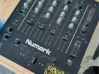 Numark M6 USB Mixer 