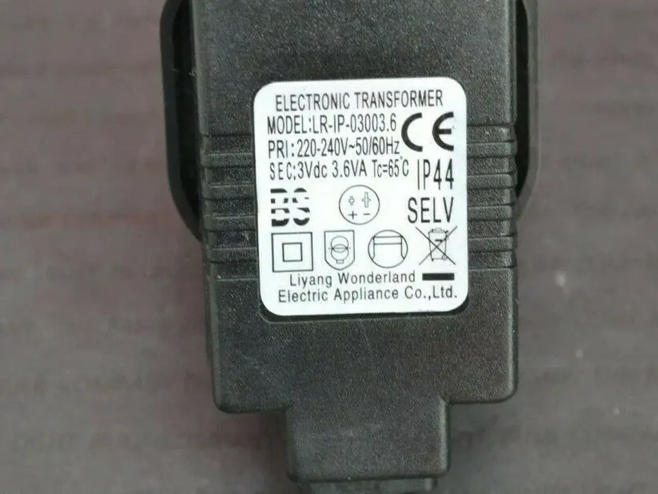 Billede 1 - LIYANG Wonderland LR-IP-03003.6 AC/DC Adapter 3Vdc