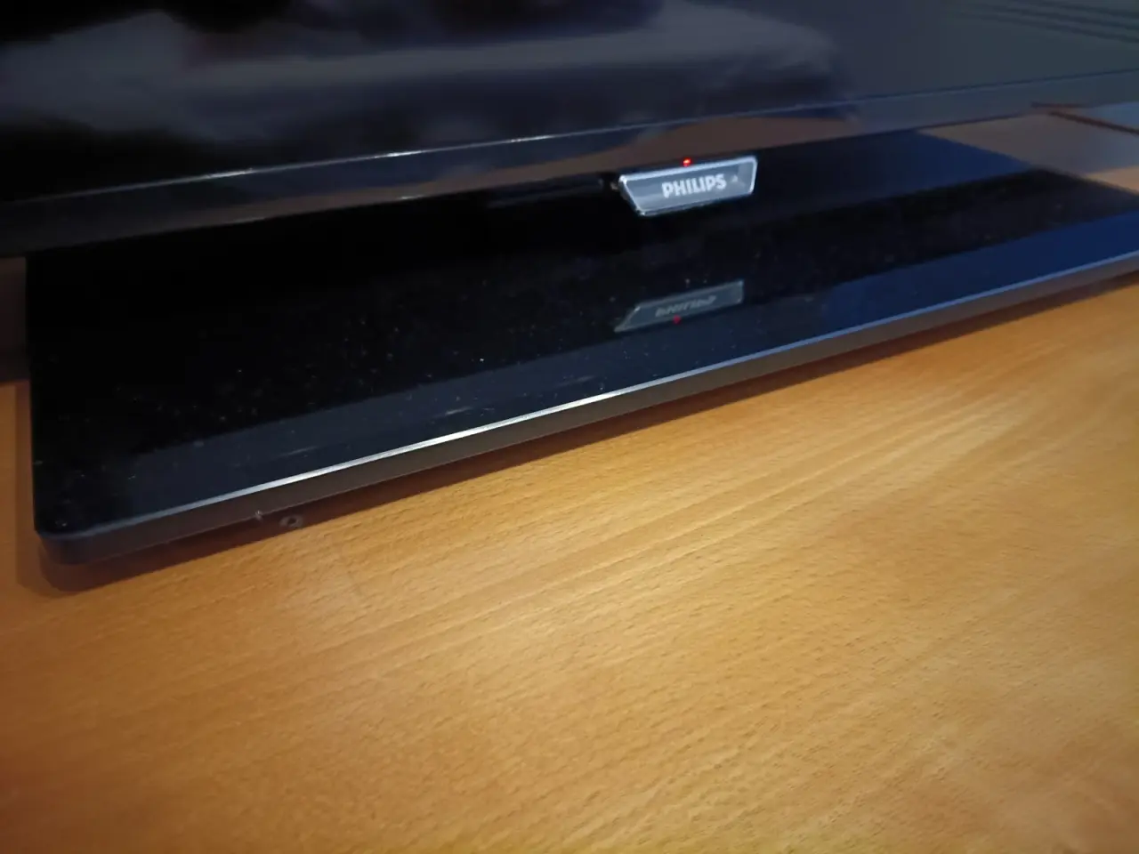 Billede 4 - Flot 55" 4K + Soundbar med trådløs Subwoofer