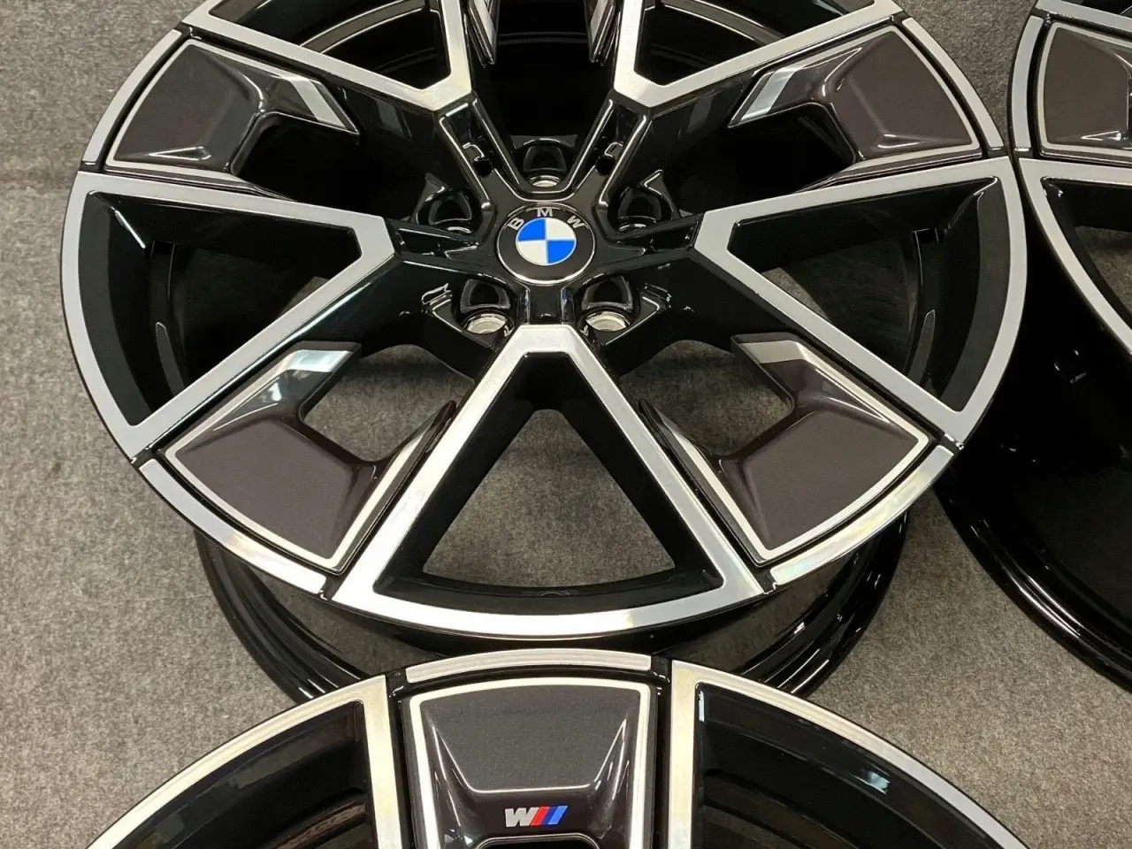 Billede 3 - ALUFÆLGE BMW i4 G26 858M 18"