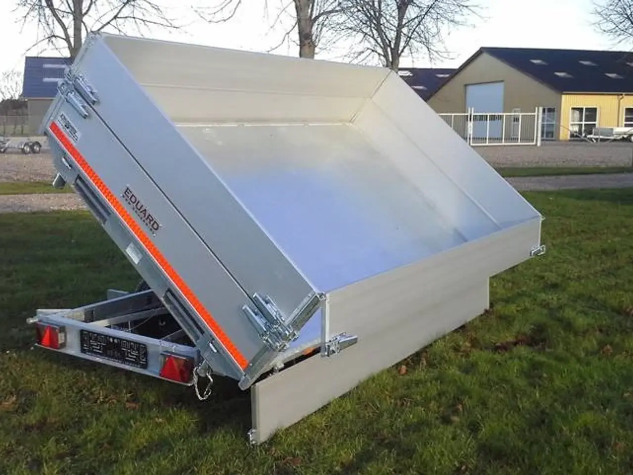 Billede 1 - 40 cm Ekstra sider til Eduard trailer 3520 Tophængt