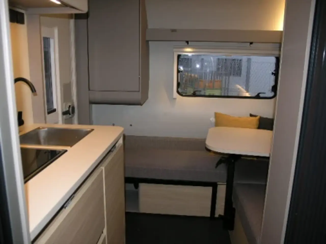 Billede 13 - Adria Action 391 PD