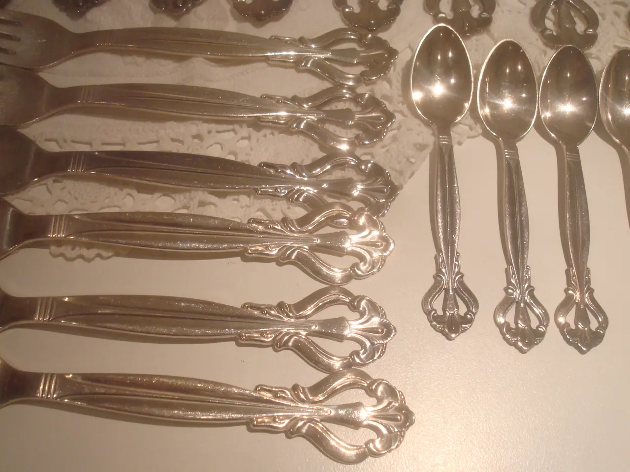 Billede 4 - BENEDIKTE BESTIK SØLVPLET, frokostgafler, desserts