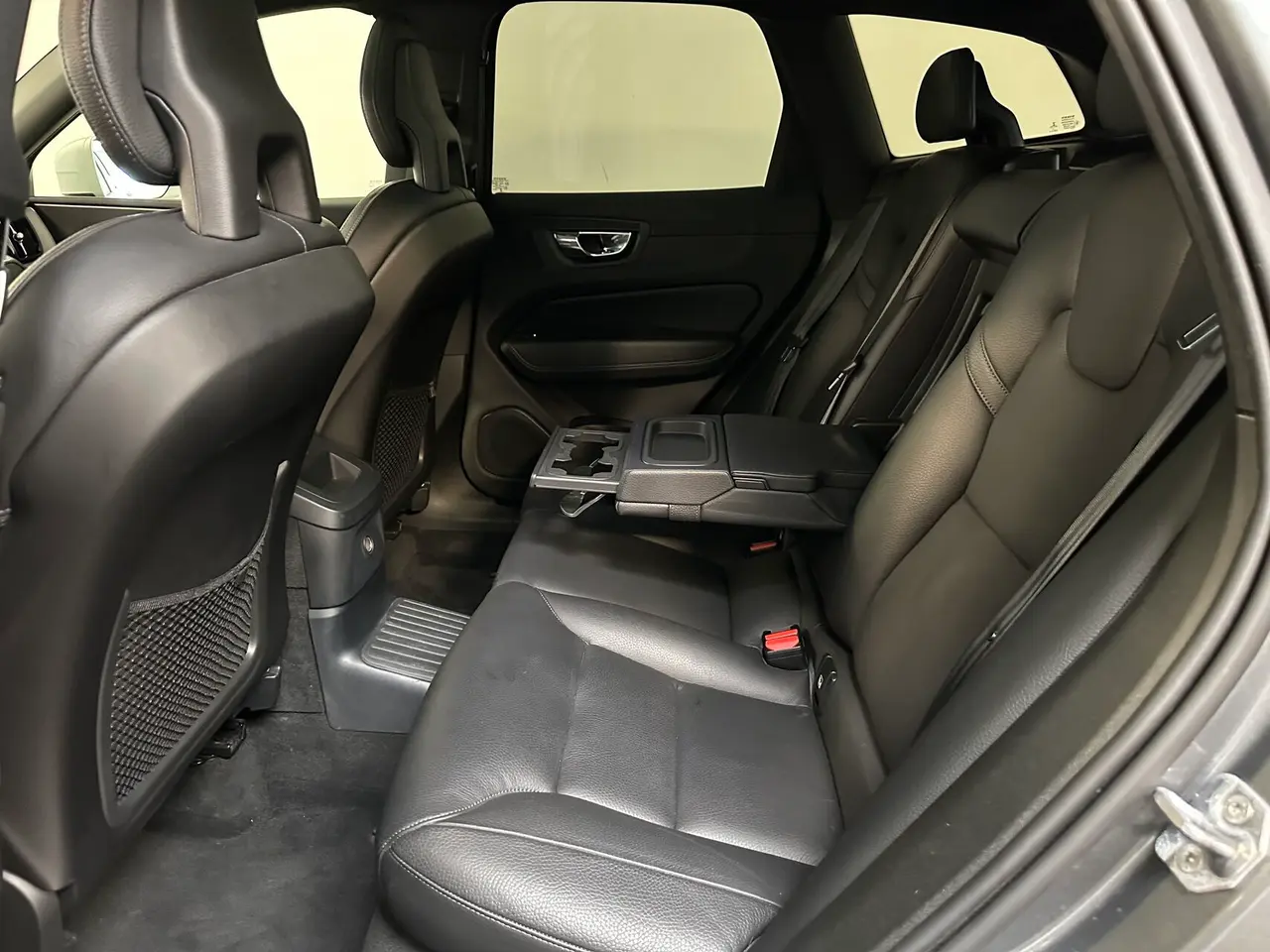 Billede 7 - Volvo XC60 2,0 T8 Twin Engine  Plugin-hybrid R-design AWD 407HK 5d 8g Aut.