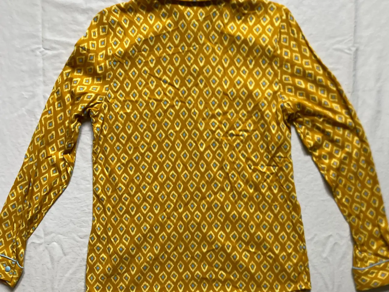 Billede 11 - Nümph skjorte str. 36 – sennepsgul💛 & flot stand
