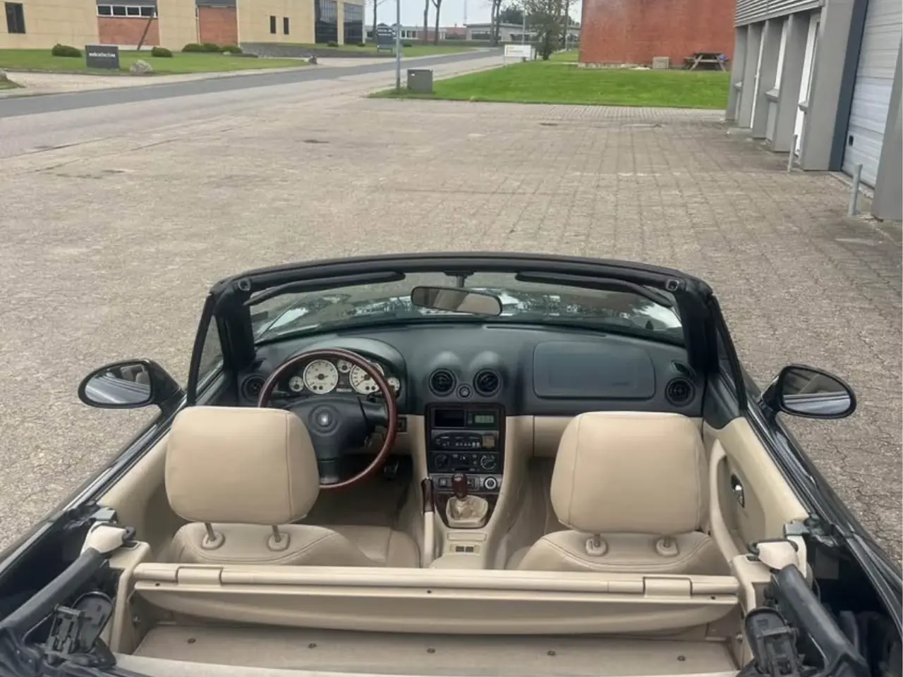 Billede 9 - Mx5 1,8 med 6 gear og spær