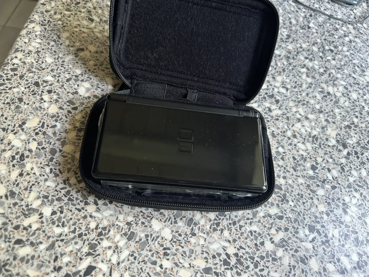 Billede 3 - Nintendo DS med spil og oplader