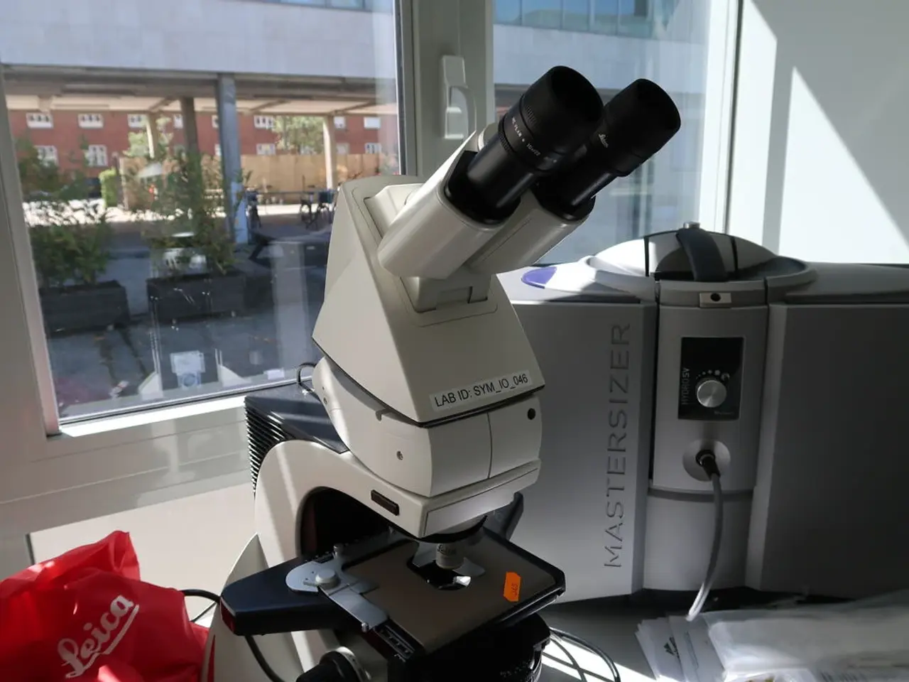 Billede 2 - Microscope LEICA DM2500 LED med div. Tilbehør