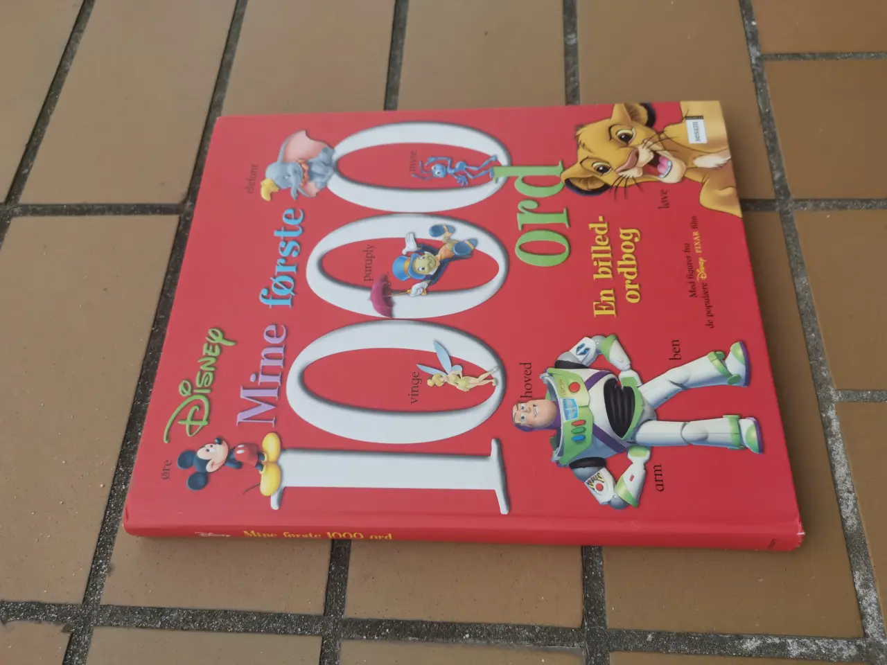 Billede 1 - Disney Mine Første 1000 Ord Bog