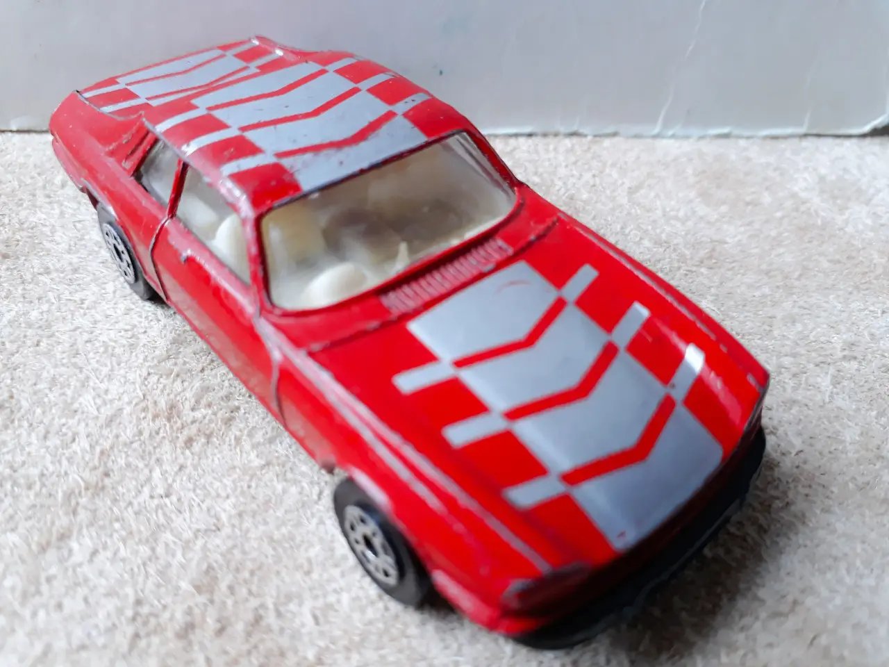Billede 2 - 2 stk. Corgi Model Biler