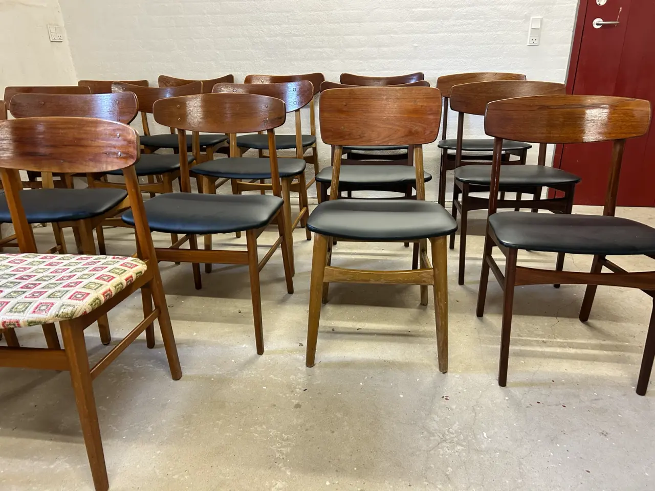 Billede 5 - đŠđ° STOR SAMLING DANSKE RETRO TEAKSTOLE â 1960âER