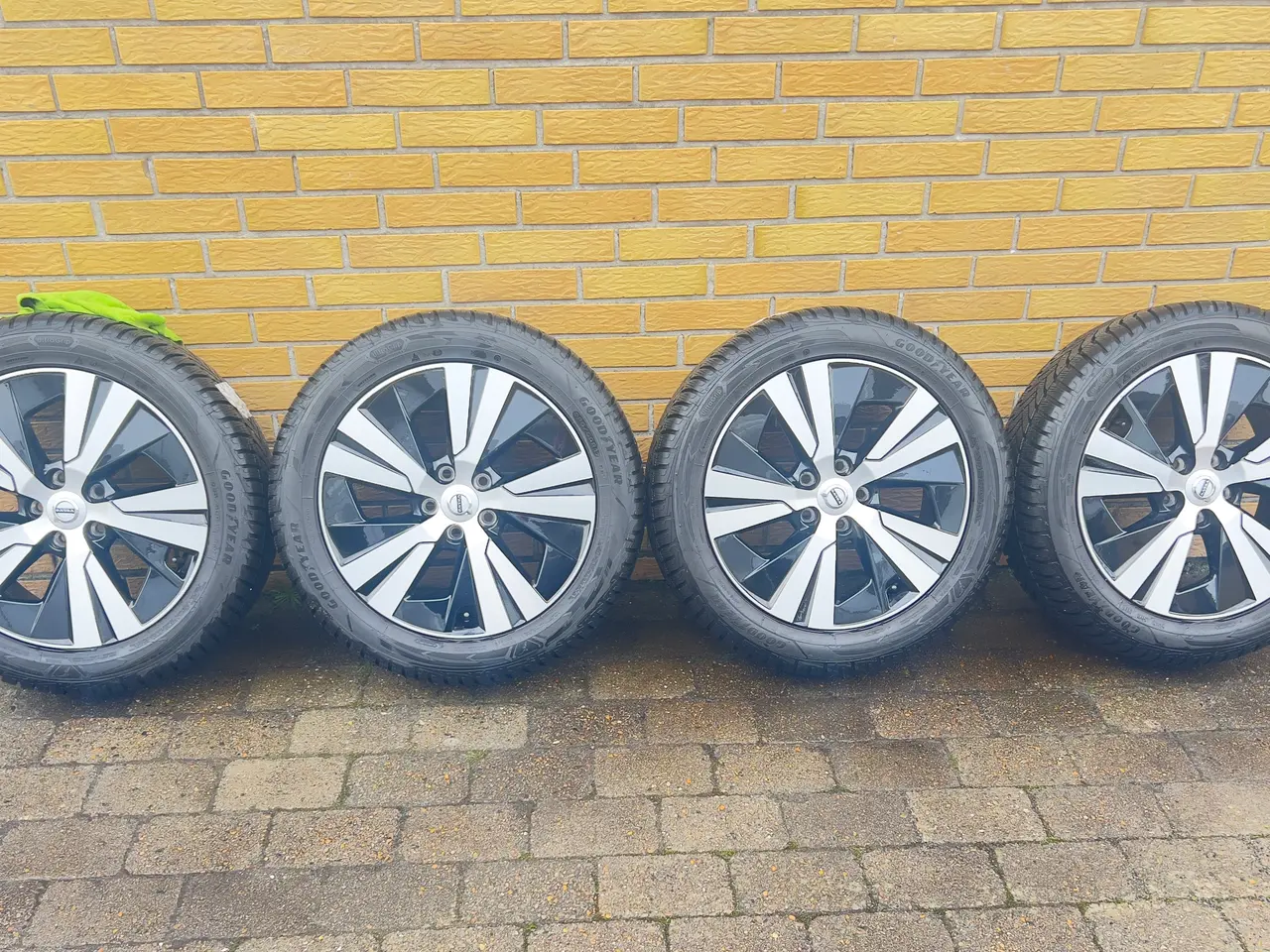 Billede 3 - 17” originale Volvo V60 vinterhjul
