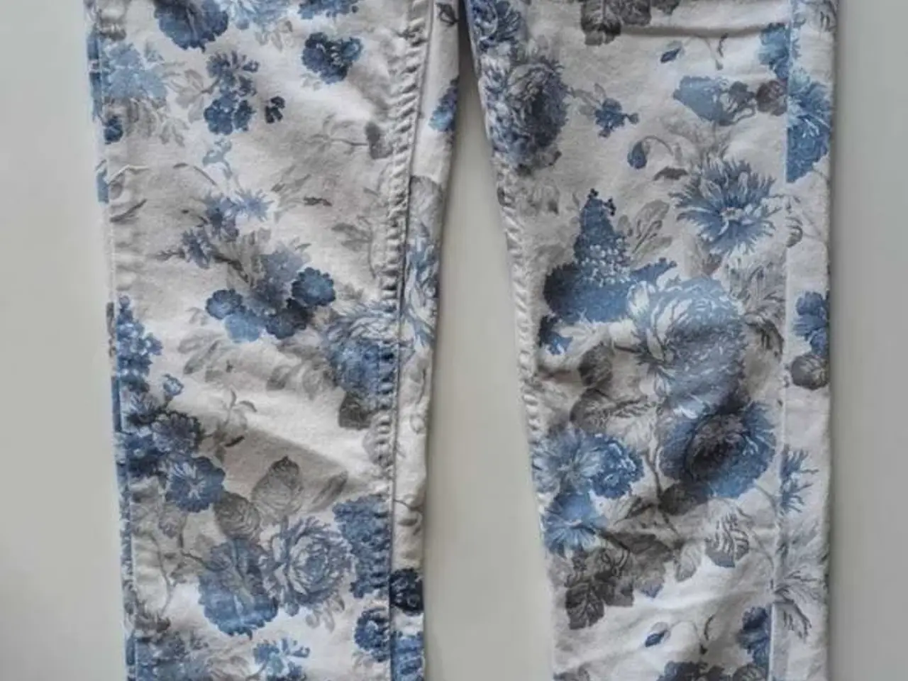 Billede 2 - Bukser. Philipp Plein. 29/34