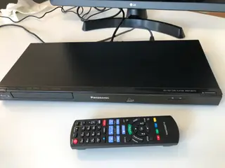 Panasonic BluRay afspiller model DMP-BD75