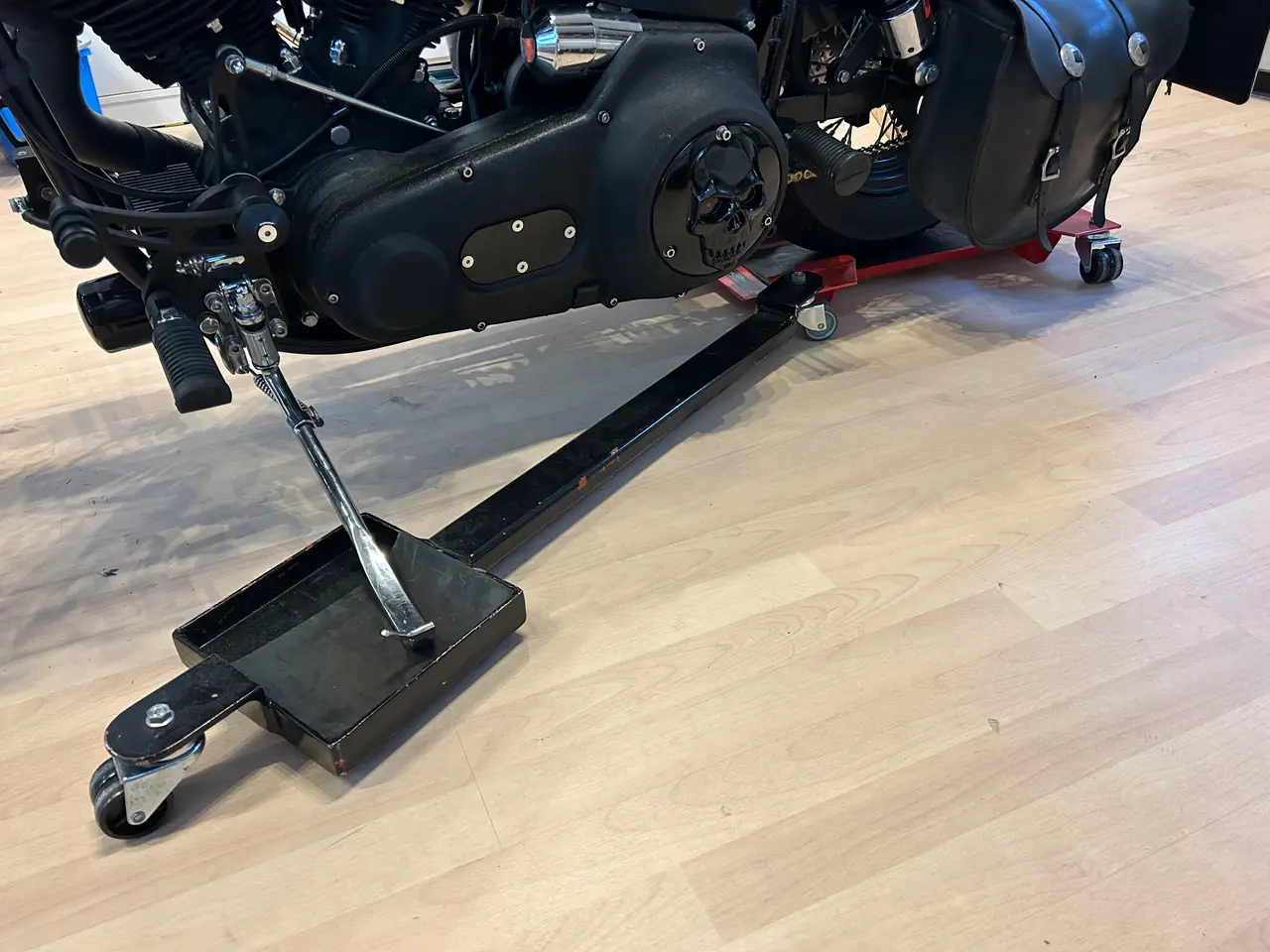 Billede 2 - Lowrider MC‑lift – perfekt til Harley & Chopper