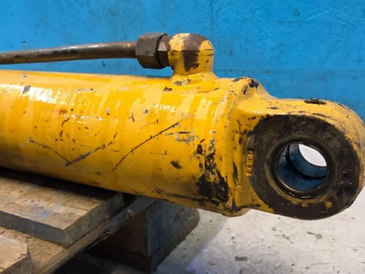 Billede 16 - Ford 675D Cylinder F1NNB577CA
