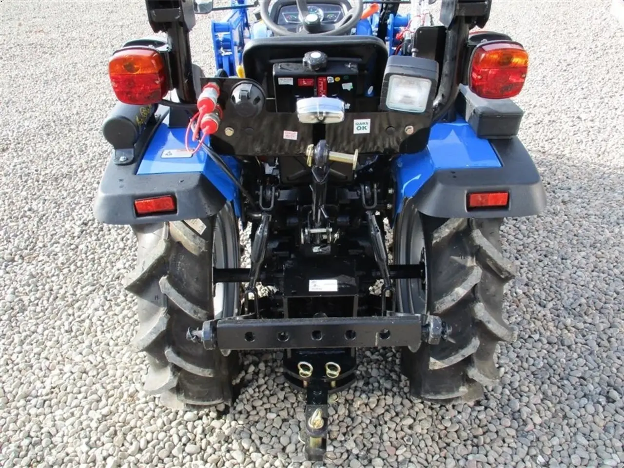 Billede 9 - Solis S26 6+2 gearmaskine med Fuldhydraulisk frontlæsser