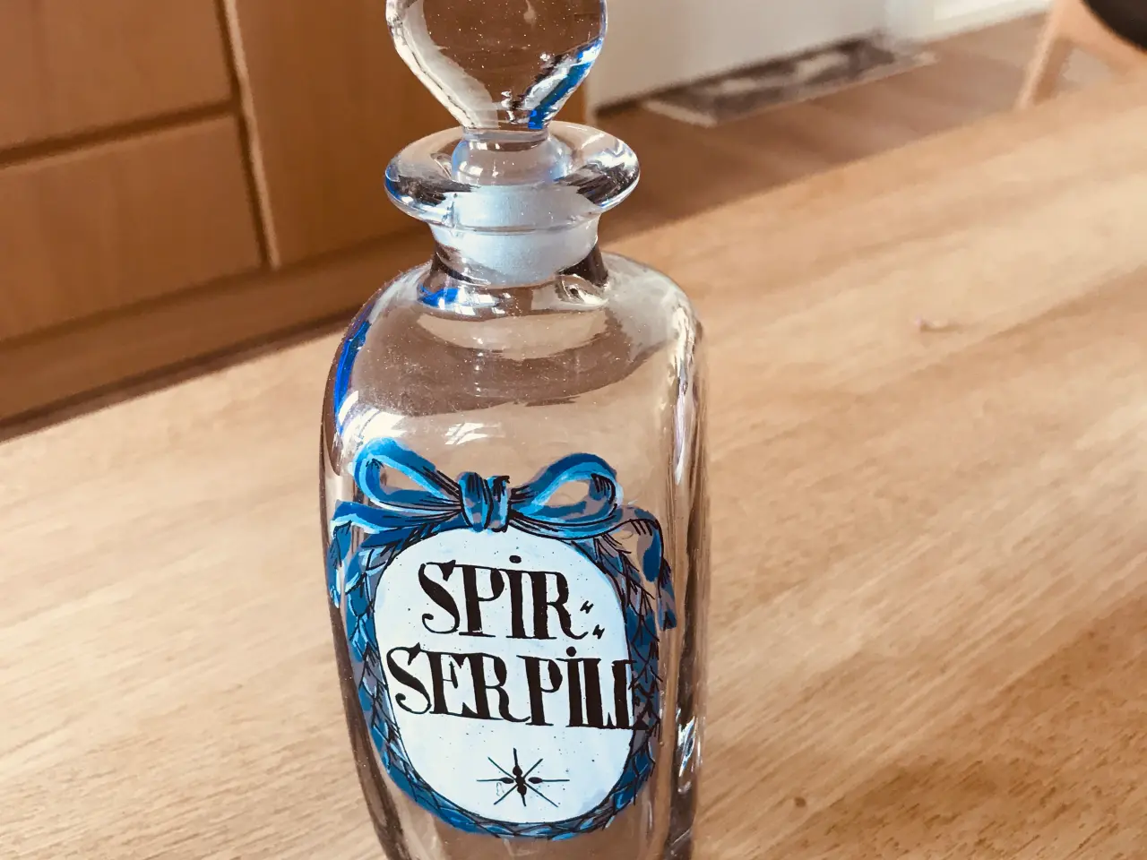 Billede 1 - Apotekerflasken 1990 m/prop - "SPIR SERPILL"