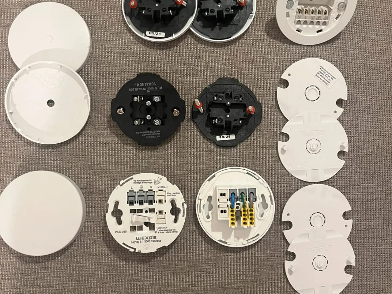Billede 3 - Lampeudtag 5-polet, Ø84 mm, hvid (Silvan)