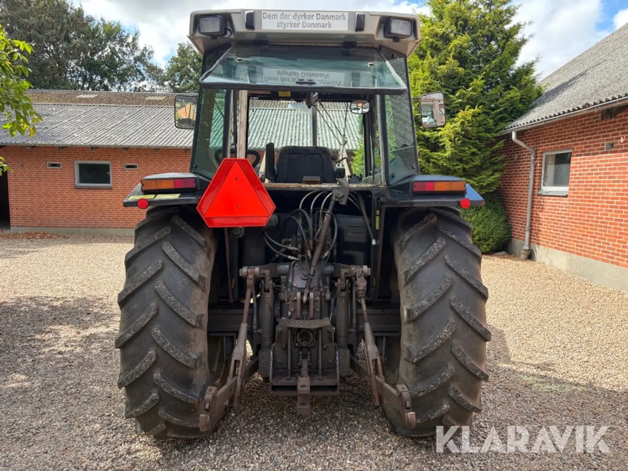 Billede 4 - Traktor Massey Ferguson 3065 - med frontlæsser