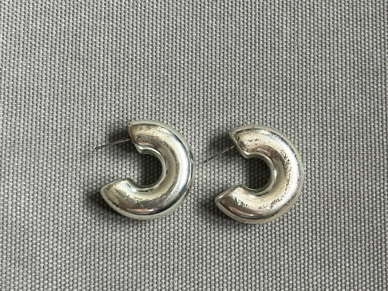 Billede 2 - Chunky hoops øreringe 