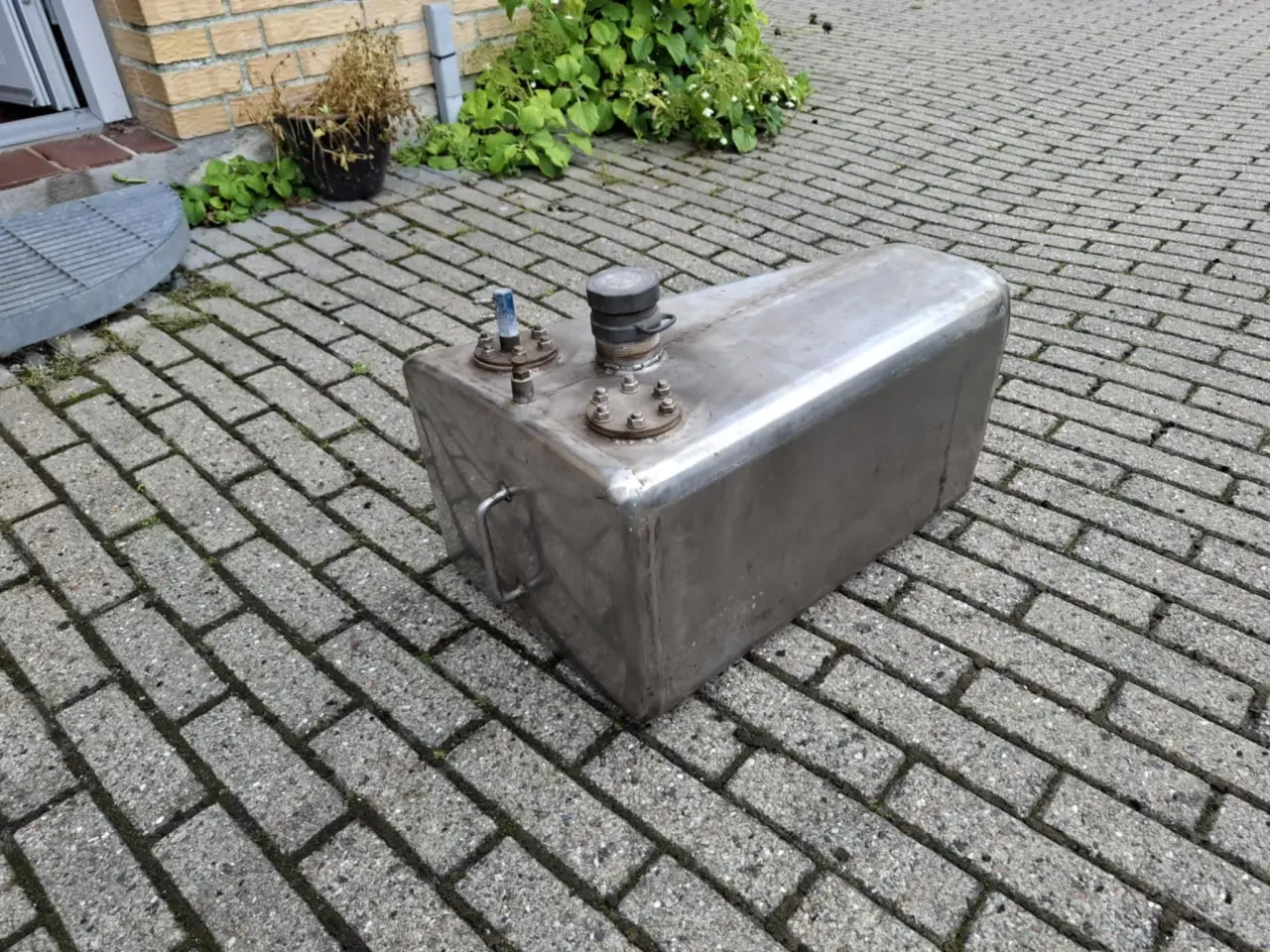 Billede 3 - Brændstoftank