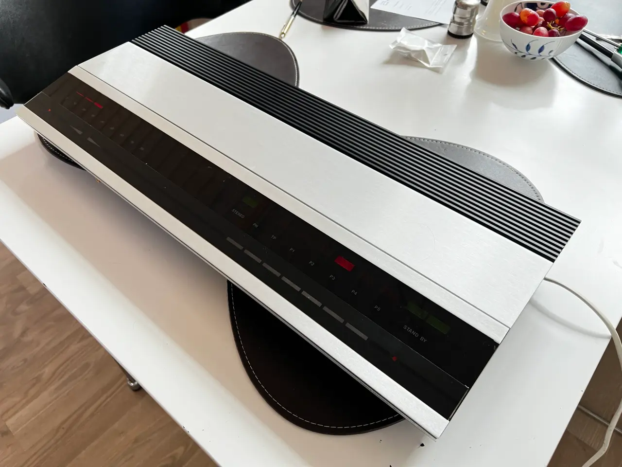 Billede 1 - Bang & Olufsen Beomaster 3000-2 – klassiker i flot