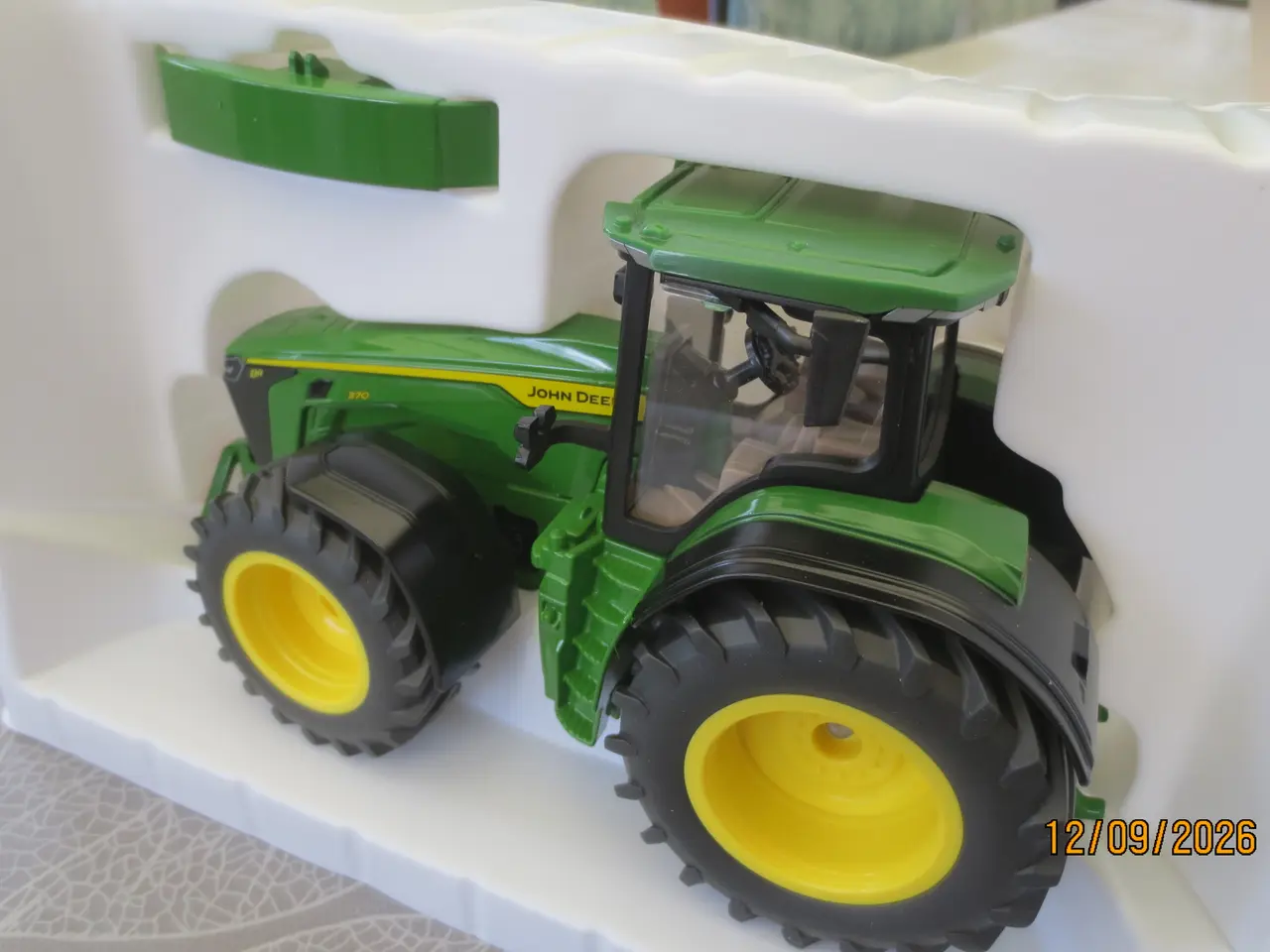 Billede 3 - 1 stk Ny Modeltraktor John Deere 8R 370