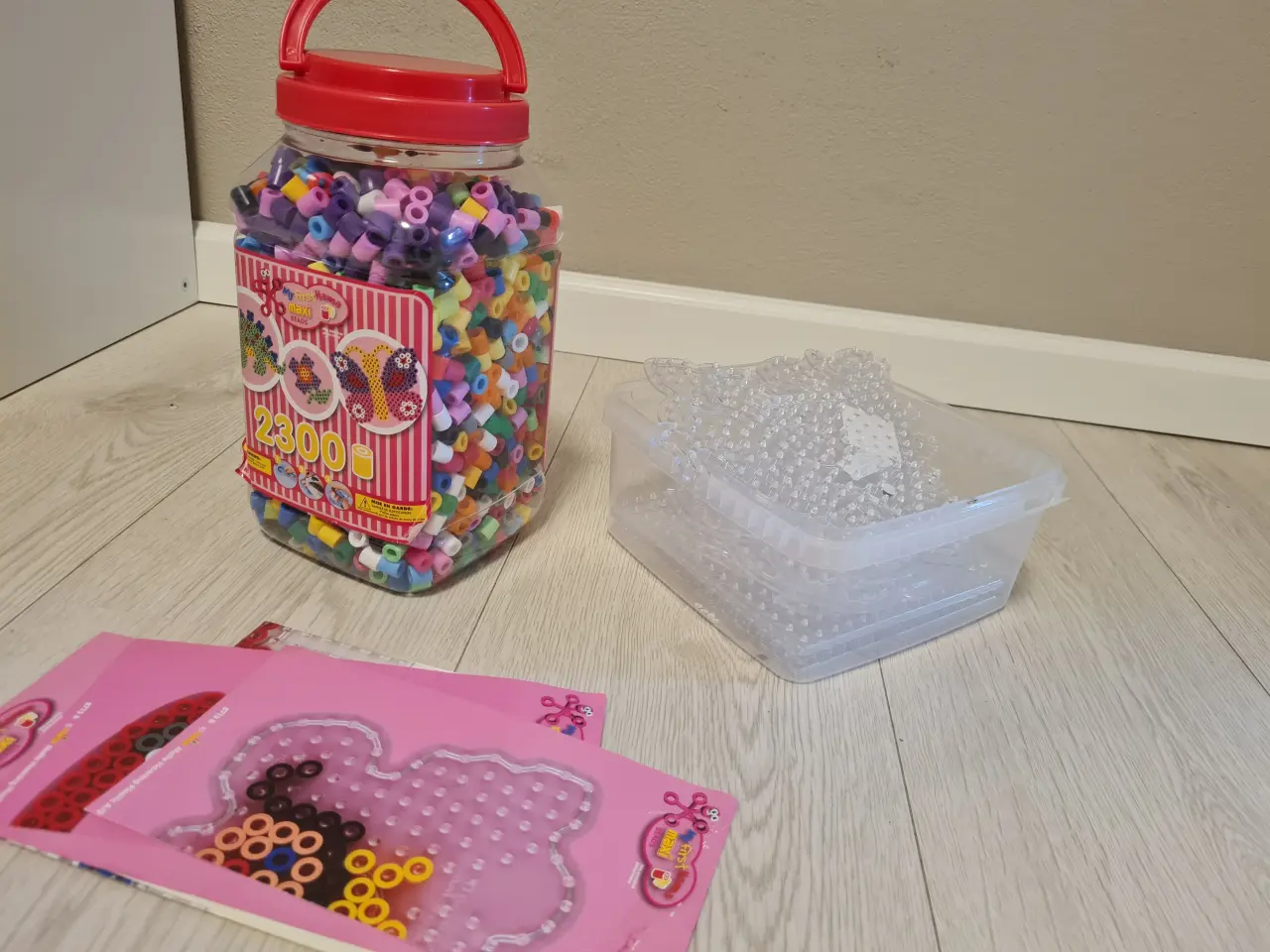 Billede 1 - Hama maxi perler og perleplader